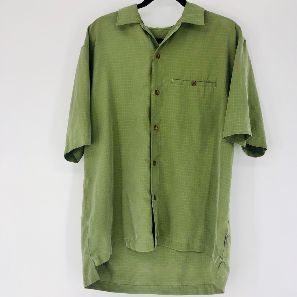 Woolrich Green Button up
